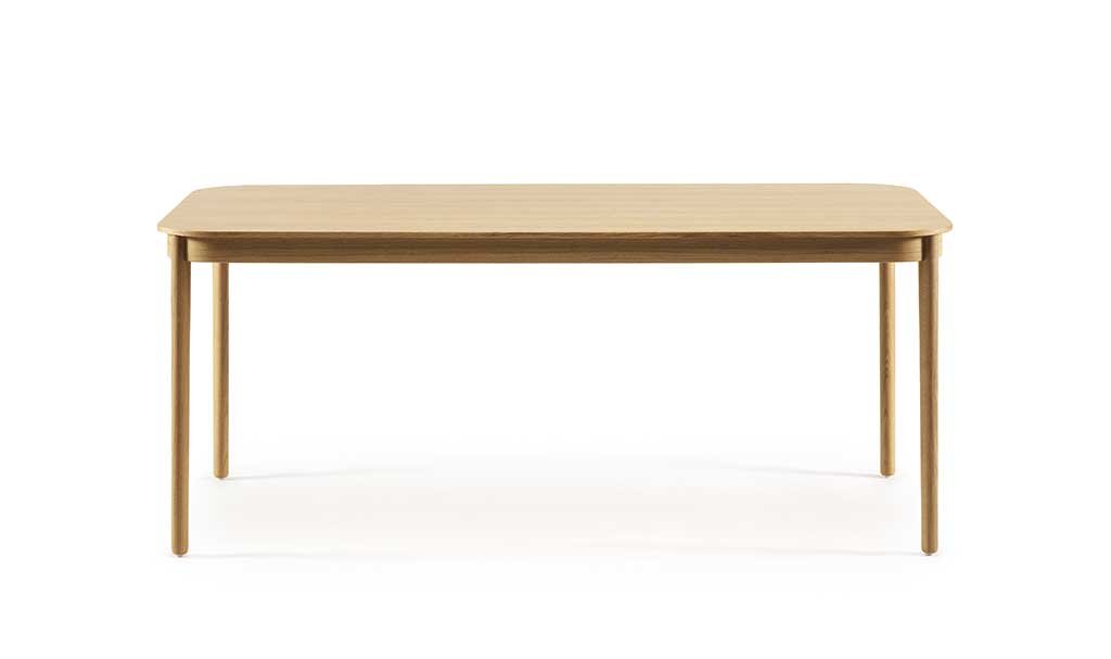 Diseño nórdico. Mesa
