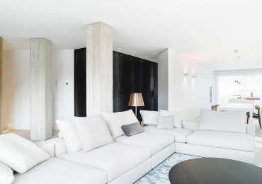 Diseño de apartamento en blanco