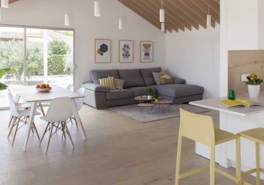 Vivienda sostenible. Muñoz Payá arquitectos. Salón